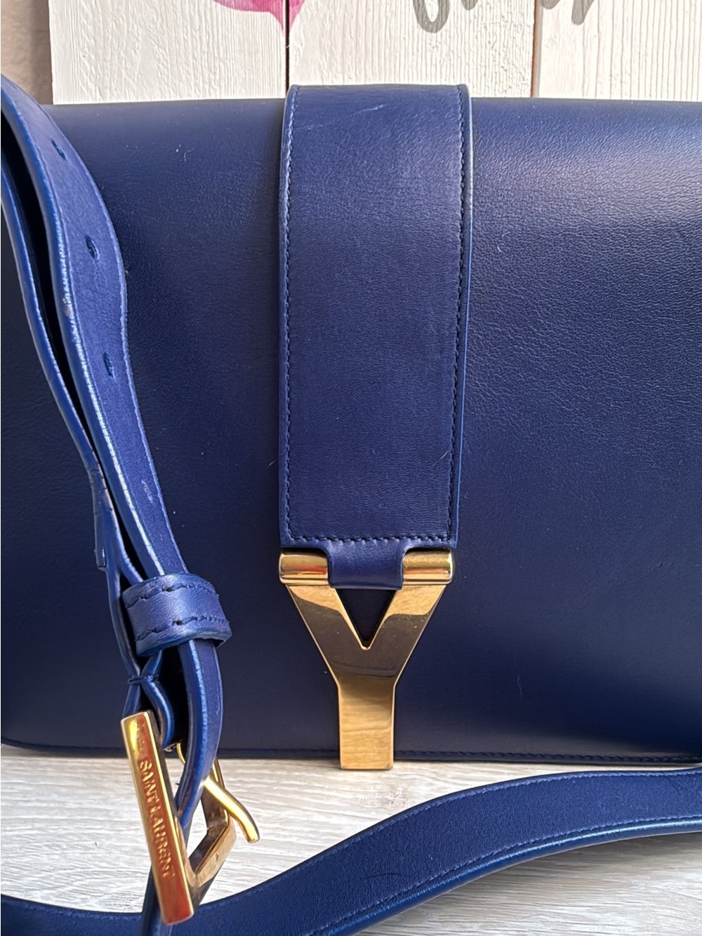 YVES SAINT LAURENT
Blue Leather Ligne Y Crossbody Bag STUNNING - Picture 3 of 14